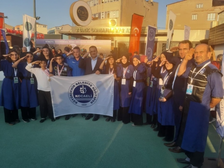 Kağıtsporlu Geleneksel Okçulardan 9 Madalya