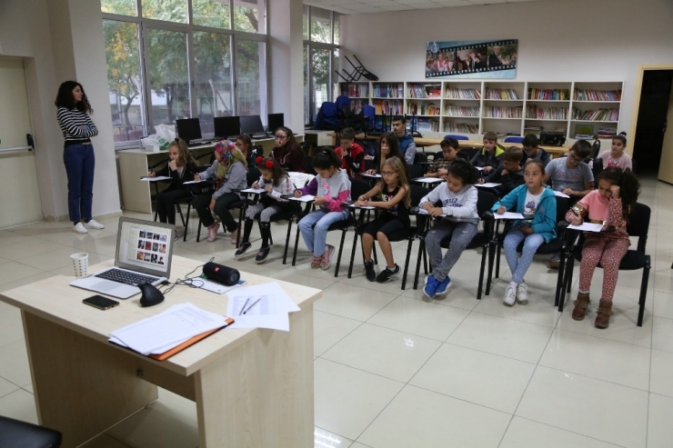 Odunpazarı Belediyesi Genç Yetenekleri Keşfediyor