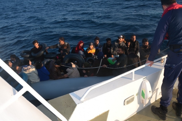 Bu Çocukların Canı Şambrellere Emanet