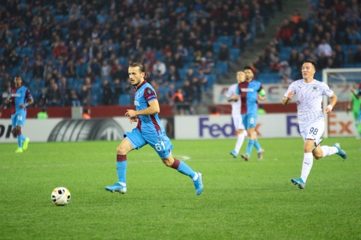 Uefa Avrupa Ligi: Trabzonspor: 0 - Fc Krasnodar: 0 (İlk Yarı)