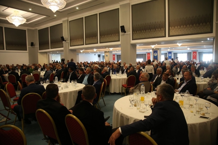 Başkan Yüce, Muhtarlarla Bir Araya Geldi