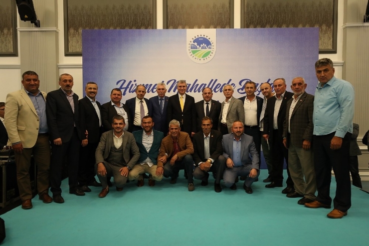 Başkan Yüce, Muhtarlarla Bir Araya Geldi