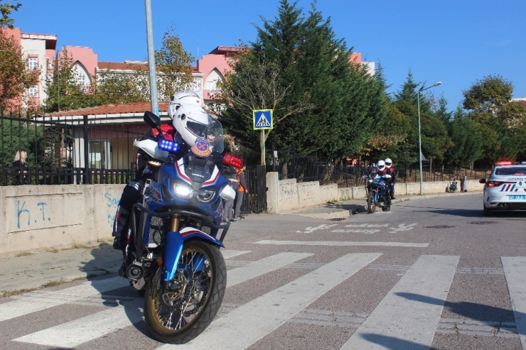 Jandarmanın ‘Hızır’ Ve ’Huzur’ Timlerinden Olaylara Anında Müdahale