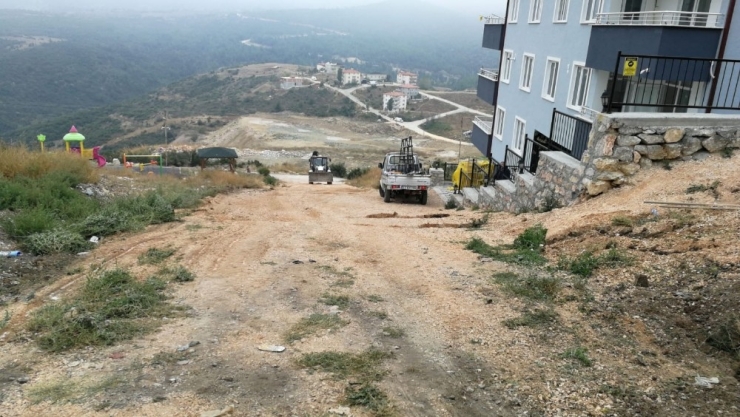 Mahallelerde Yeni Yollar Açılıyor