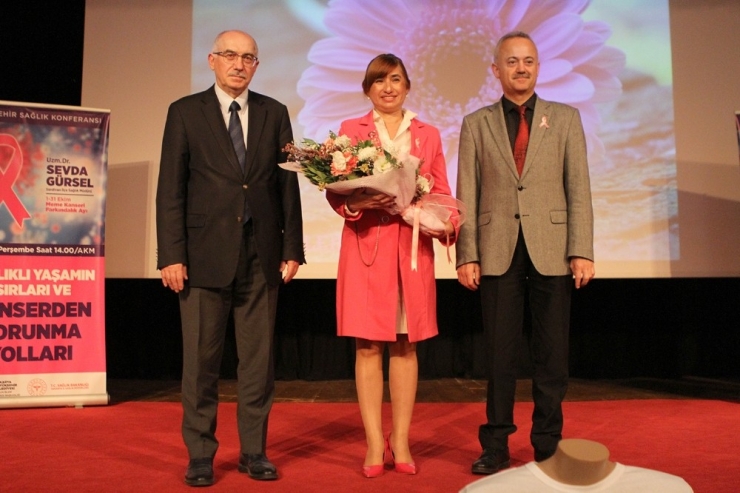 Akm’de Meme Kanseri İlgili Konferans Gerçekleşti