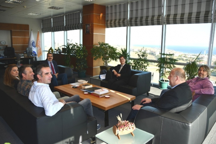 Türk Kızılayı İle Unibutik Protokolü Yenilendi