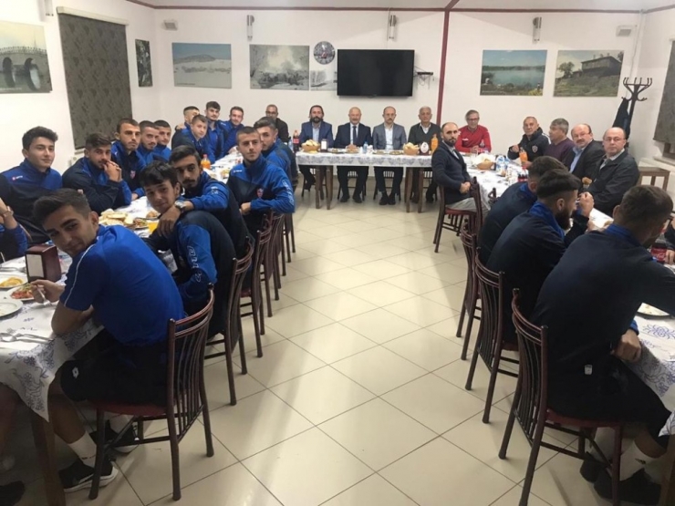 Başkan Ertuğrul’dan Karabükspor’a Moral Yemeği