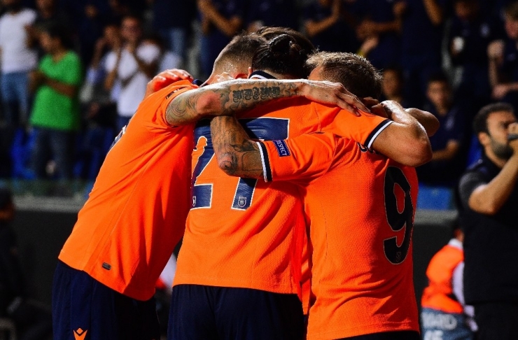 Başakşehir 7 Maç Sonra Avrupa’da Galip