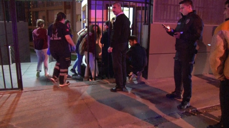 Öğrenciler Okul Çıkışı Dehşeti Yaşadı