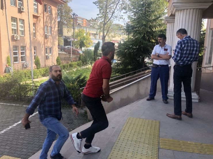 400 Adet Uyuşturucu Hapla Yakalanan Zanlı Tutuklandı