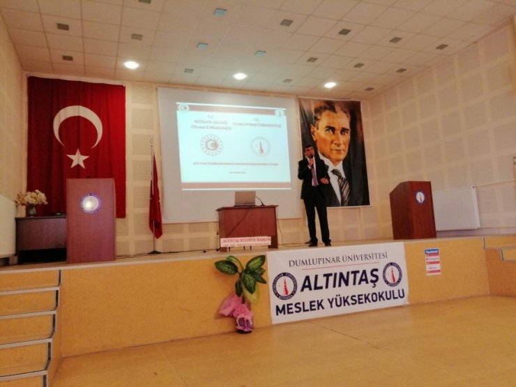 Altıntaş Meslek Yüksekokulu’nda ’’Tüketici Hakları Konferansı’’ Verildi