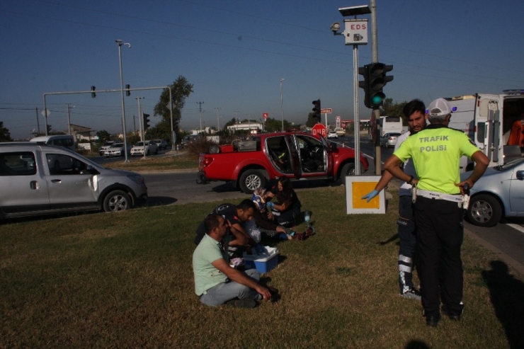 Antalya’da Trafik Kazası: 4 Yaralı
