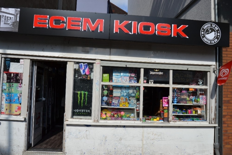 Terör Yandaşlarının Saldırısına Uğrayan Türkler Huzursuz