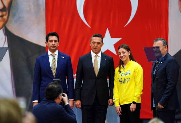 Buse Naz Çakıroğlu: “İnşallah Altın Madalya İle Karşınızda Olacağım”