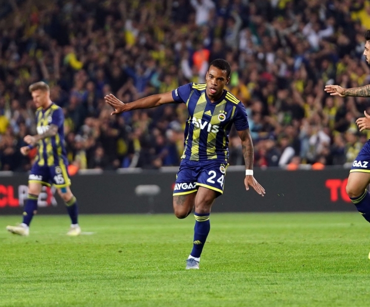 Rodrigues Galibiyette Önemli Rol Oynadı