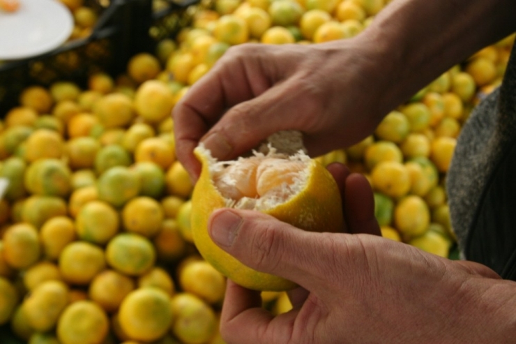 Pazarlarda Yazlık Meyve Ve Sebzeler Yerlerini Kışlıklara Bıraktı