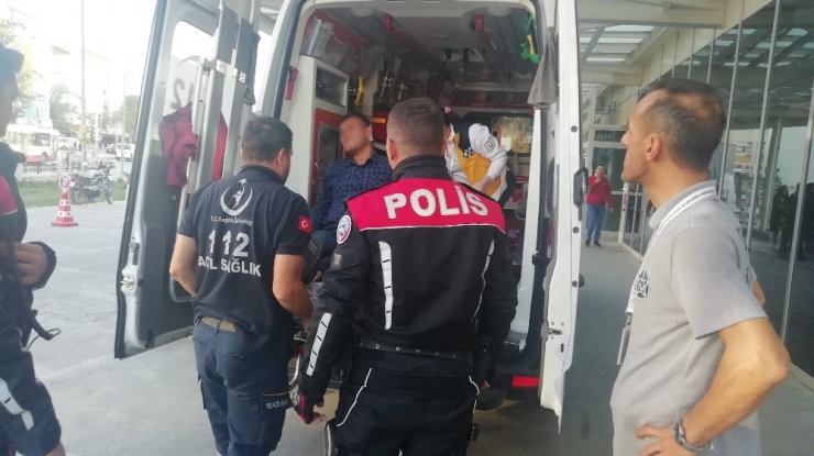 Yorgun Mermiyle 2 Kişi Yaralandı