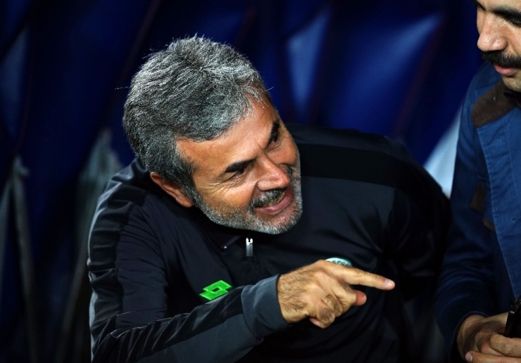 Süper Lig: Fenerbahçe: 2 - Konyaspor: 1 (Maç Devam Ediyor)