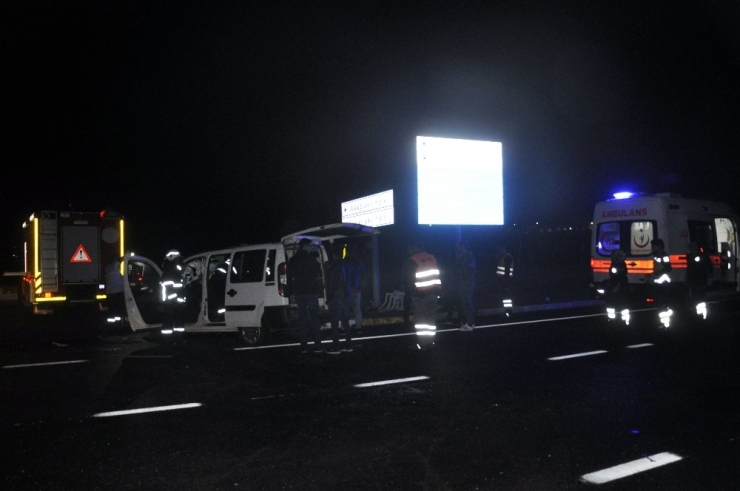 Kavşakta Feci Kaza: 1 Ölü