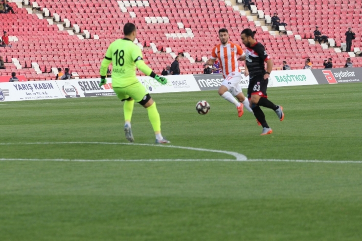 Tff 1. Lig: Balıkesirspor: 3 - Adanaspor: 0