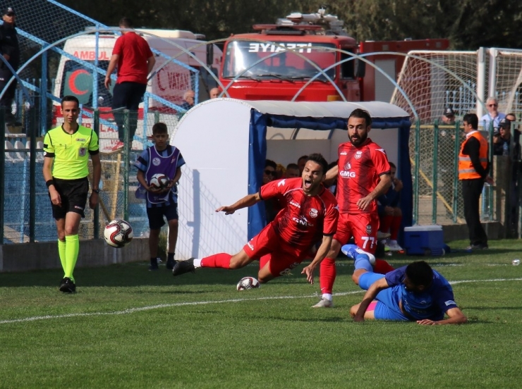 Tff 2. Lig: Ankara Demirspor: 3 - Gmg Kastamonuspor: 1