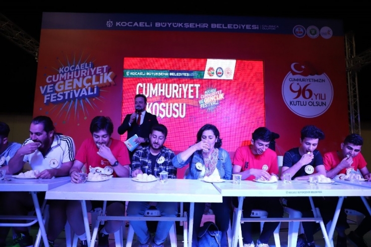 Gençlik Festivali Devam Ediyor
