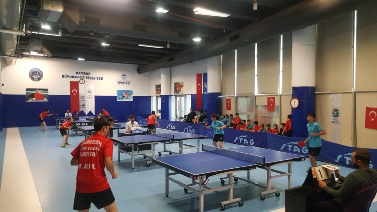 29 Ekim Cumhuriyet Kupası Masa Tenisi Müsabakaları Başladı