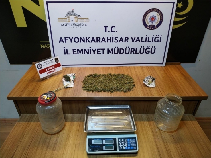 Afyonkarahisar Emniyeti Uyuşturucuyla Mücadelede Hız Kesmiyor