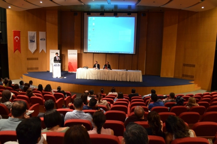 Akib’den "İhracat Yapan Şirketler İçin Kur Riski Yönetimi" Paneli