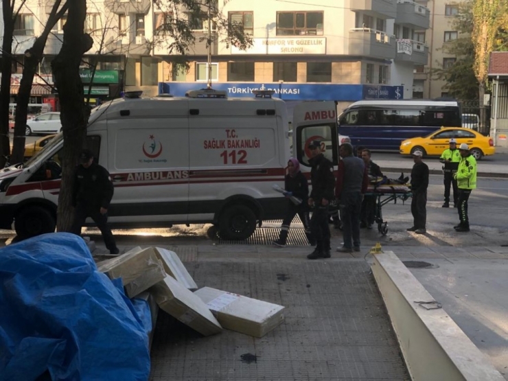 Başkent’te İnşaatta Yük Asansörü 3. Kattan Yere Düştü: 1’i Ağır 3 Yaralı