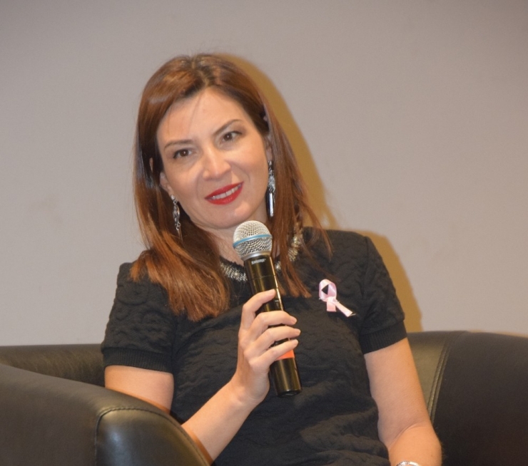 Kadın Buluşmaları’na İclal Aydın Katıldı