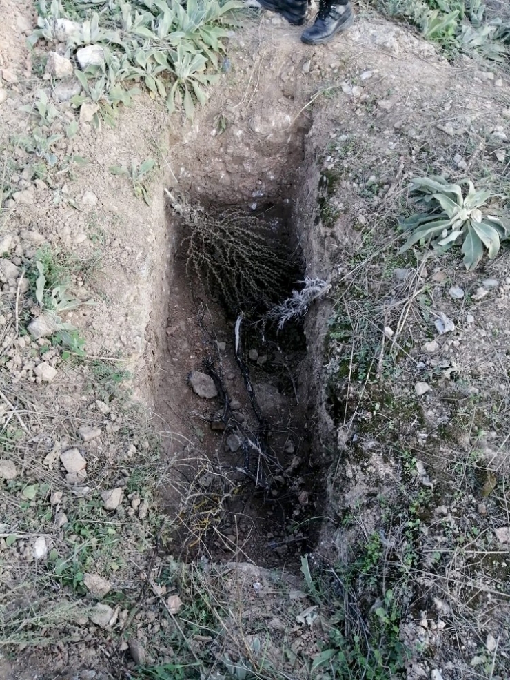 Kaçak Kazıcılara Köylü İhbarı