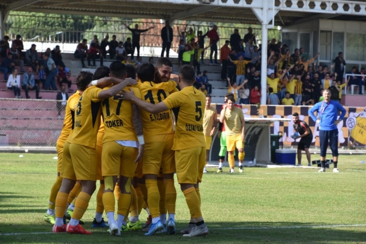 Aliağaspor Fk Evinde Berabere Kaldı