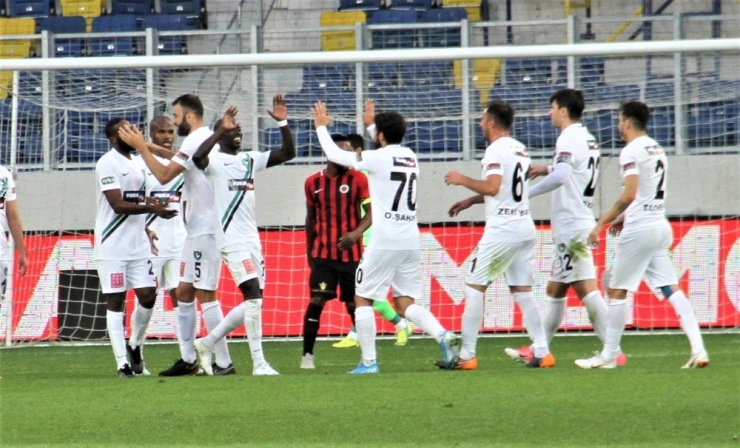 Süper Lig: Gençlerbirliği: 0 - Denizlispor: 1 (İlk Yarı)