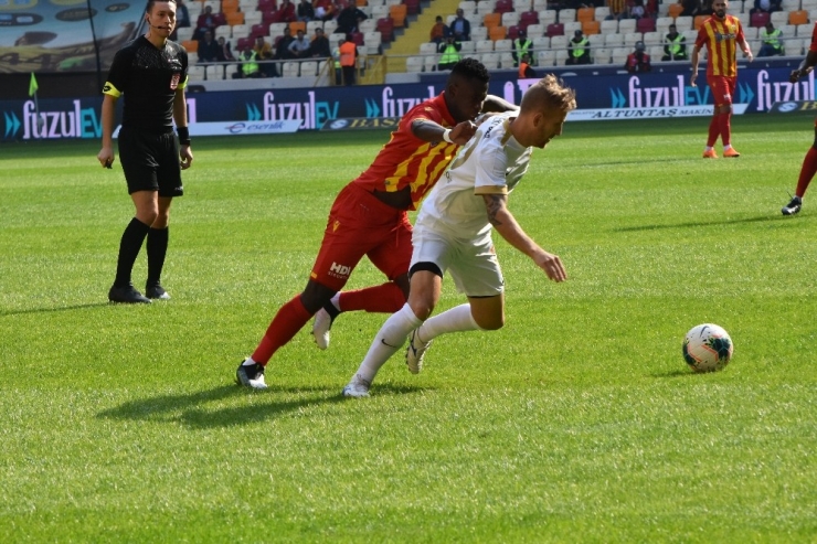 Süper Lig: Yeni Malatyaspor: 4 - İm Kayserispor: 0 (Maç Sonucu)