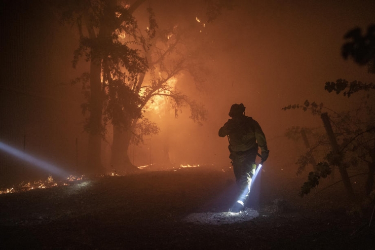 California’da Orman Yangınları Kontrol Altına Alınamıyor