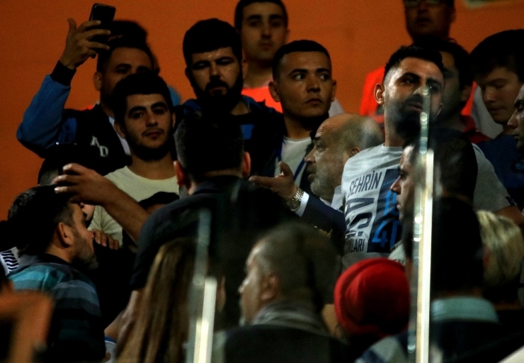 Murat Sancak’tan Taraftarlara: "Takıma Sahip Çıkacağız. Başka Yolu Yok"