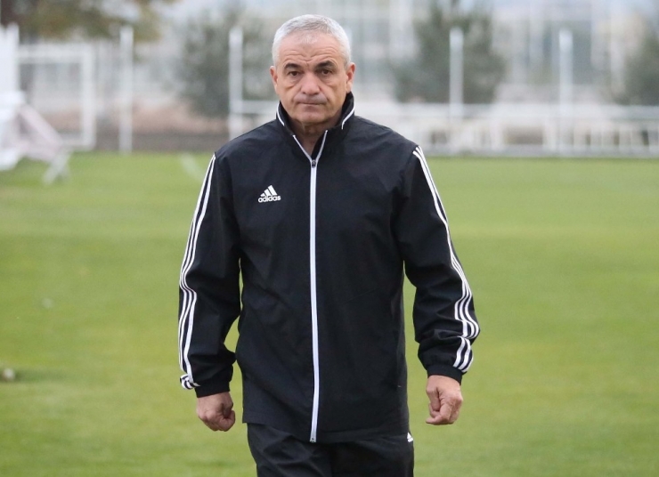 Çalımbay: “Kritik Maçlar Var"