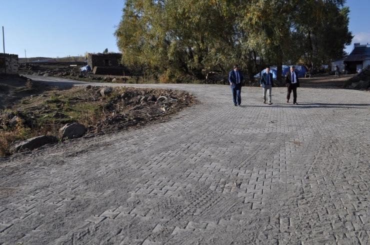 Arpaçay Arslanoğlu Köyü Sağlıklı Yola Kavuştu
