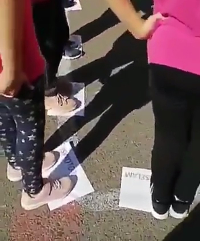 İstanbul’da Okulda Tepki Çeken Görüntü