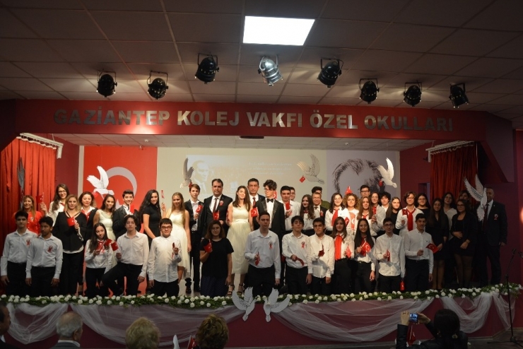 Gaziantep Kolej Vakfı’nda 96.yıl Coşkusu