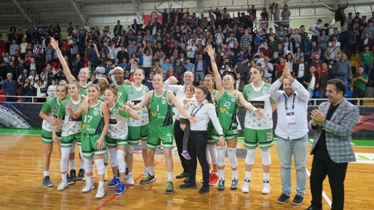 Periler İzmit’te Galibiyeti Yakaladı