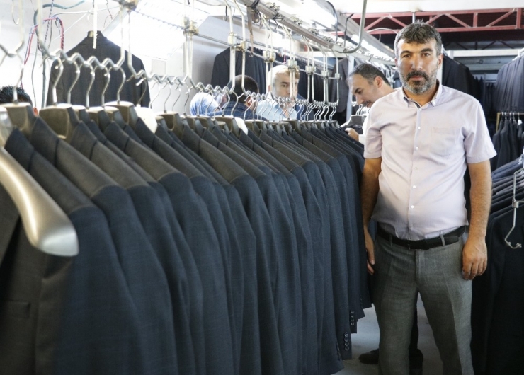 Kahramanmaraş’tan Kanada’ya Takım Elbise