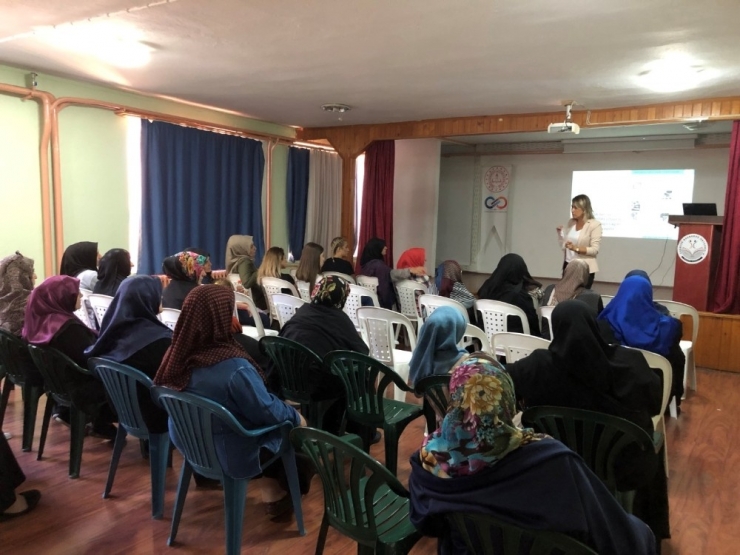 Kartepeliler Kanser Taramasından Geçirildi