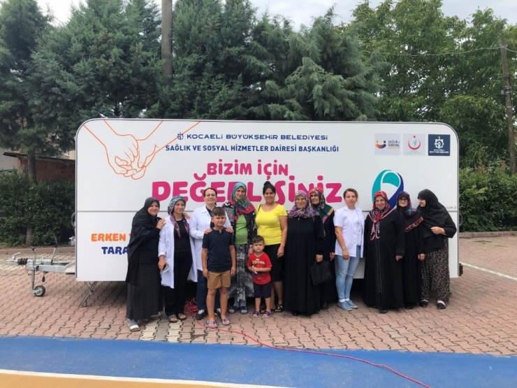 Kartepeliler Kanser Taramasından Geçirildi