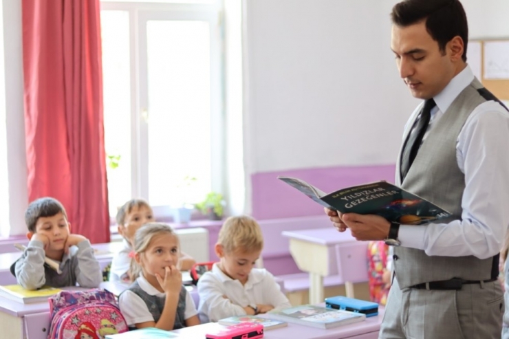 Topağaç İlkokulu’nda Okuma Etkinliği