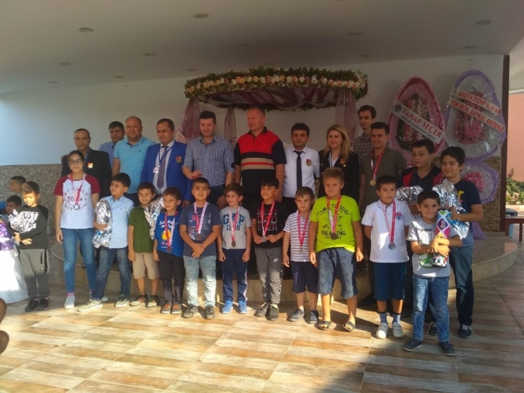 Bozyazı’daki Satranç Turnuvası Sona Erdi