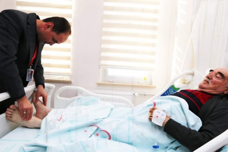 Şiddetli Karın Ağrısı İle Gitti, Aort Damarı Ameliyatı Oldu