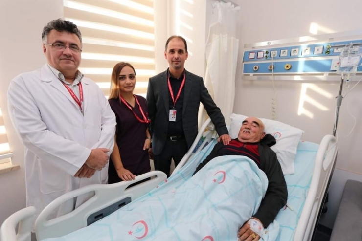 Şiddetli Karın Ağrısı İle Gitti, Aort Damarı Ameliyatı Oldu