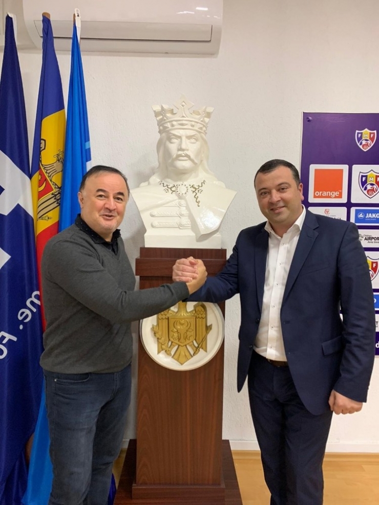 Moldova’nın Yeni Teknik Direktörü Engin Fırat